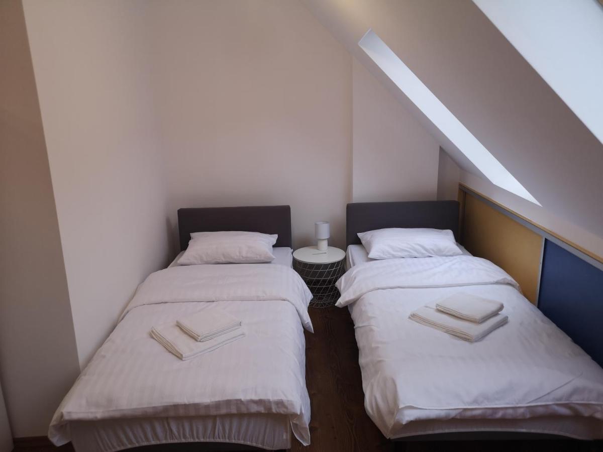 Apartament Dluga Apartment Jelenia Gora Exterior photo